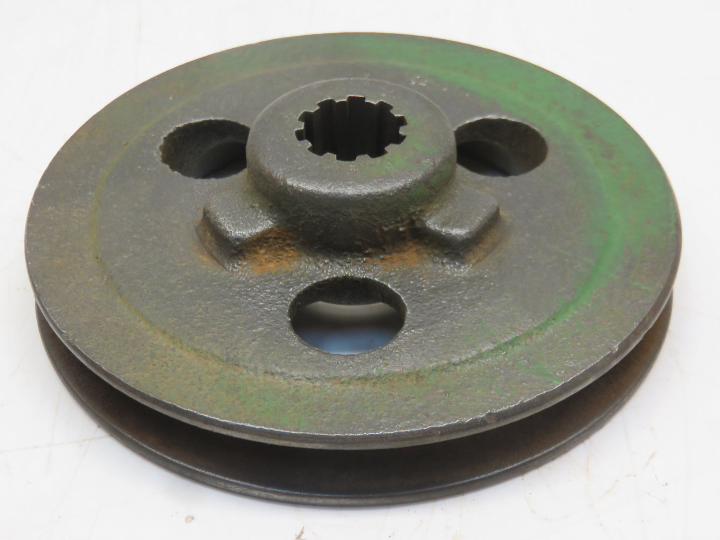 F1668R John Deere Generator Drive Pulley For 50, 60, 70, 520, 620, 720