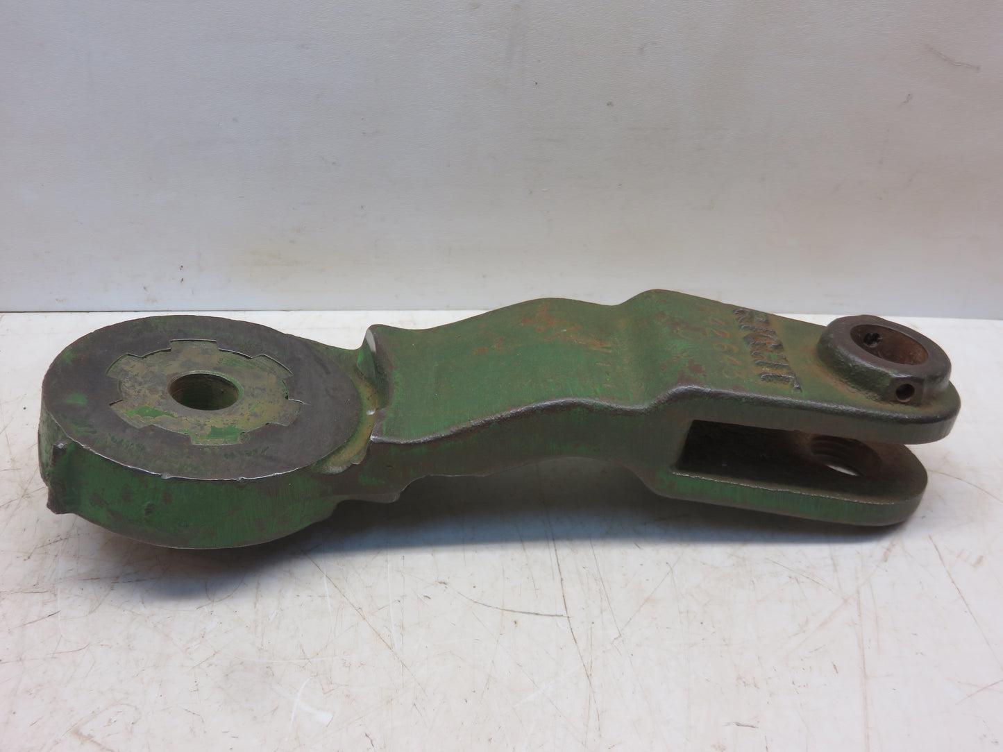 AR44765, R42643 John Deere Right Hand Implement Lift Arm For 2510, 3010, 4010, 2520, 3020