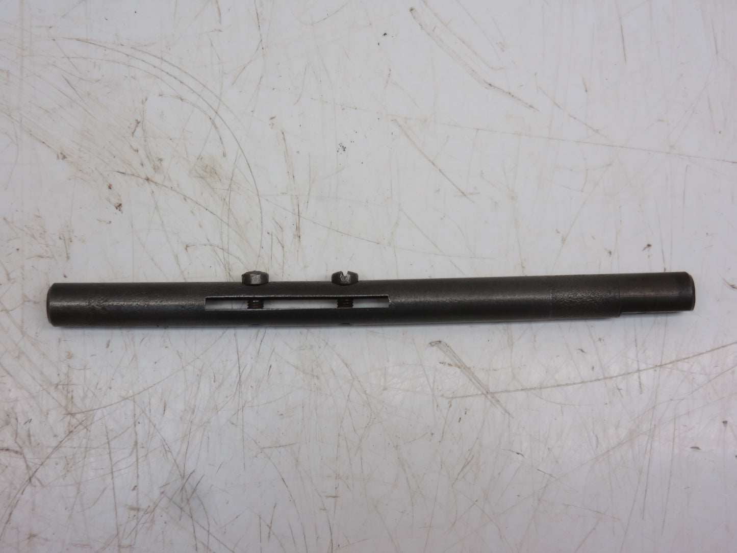 AD878R John Deere Governor Lever Shaft For D