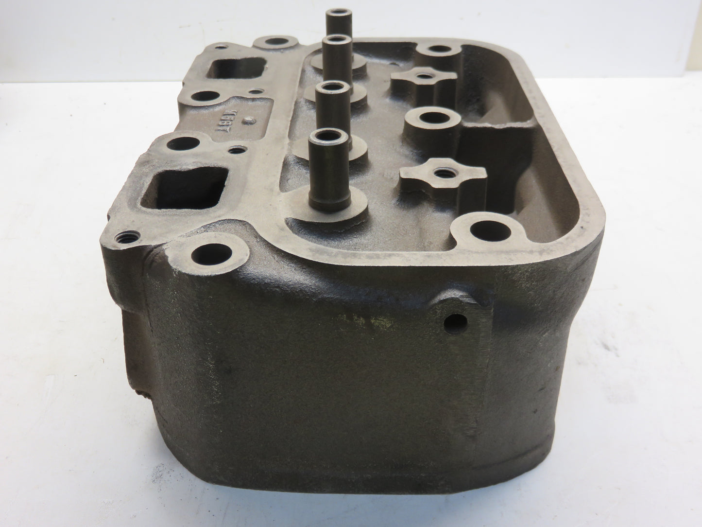 M56T, AM239T John Deere Cylinder Head For M, 40, 320, 330