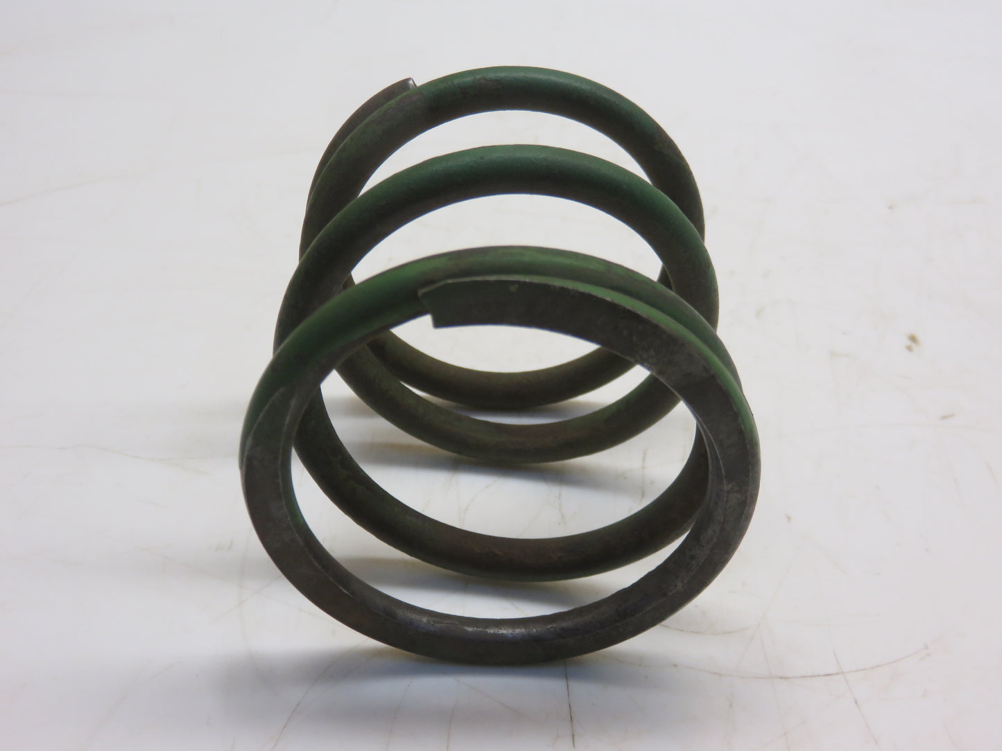 F808R John Deere Fan Clutch Spring For G, 50, 60, 70, 520, 620, 720, 530, 630, 730