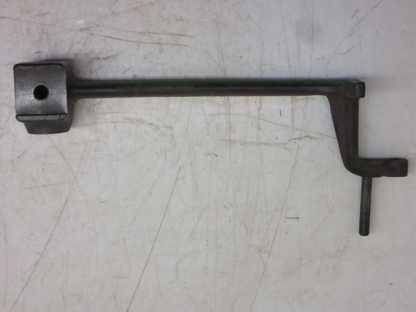 AH617R, H402R John Deere Governor Arm For H