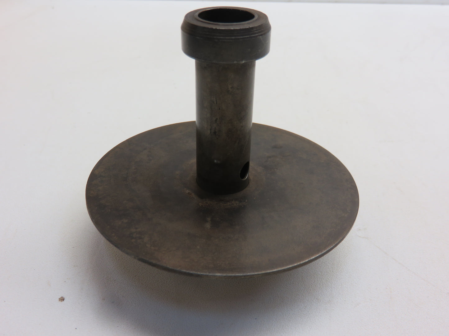 AH786R John Deere Oil Filter Outlet For H