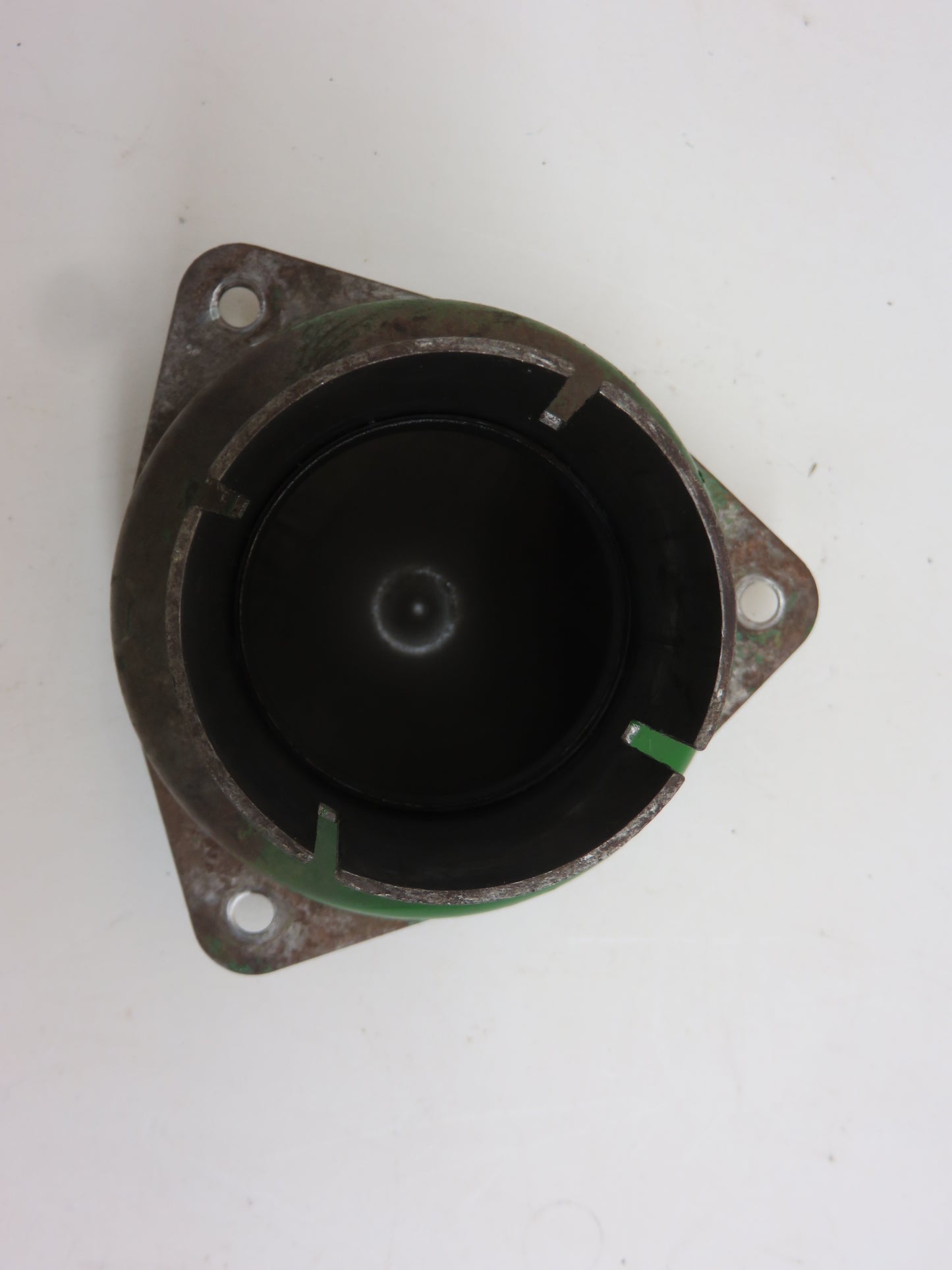 AR26558 John Deere Air Cleaner Water Trap For 4010