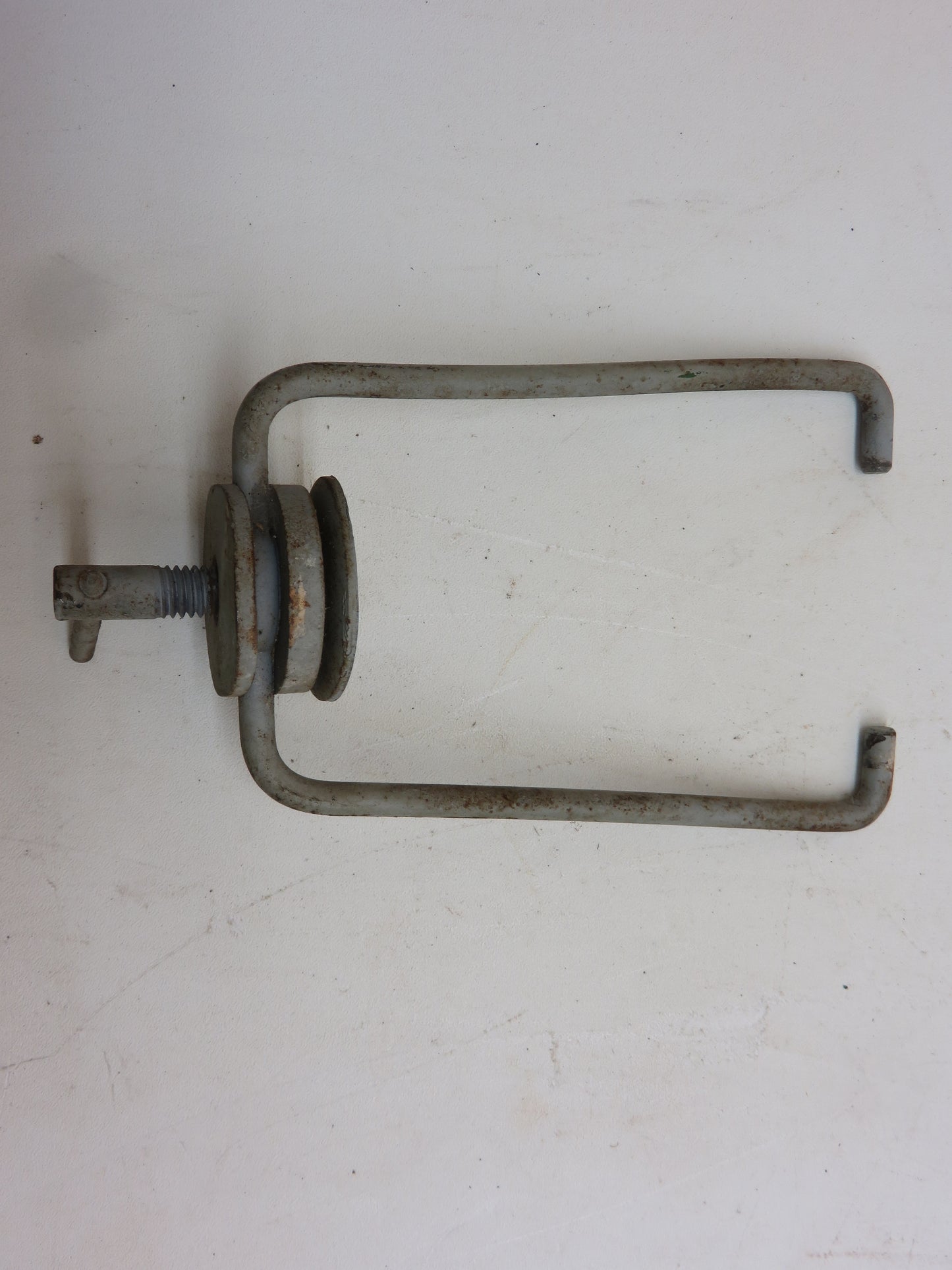 AR474R R485R John Deere Fuel Sediment Bowl Bail For R, 80, 820, 830