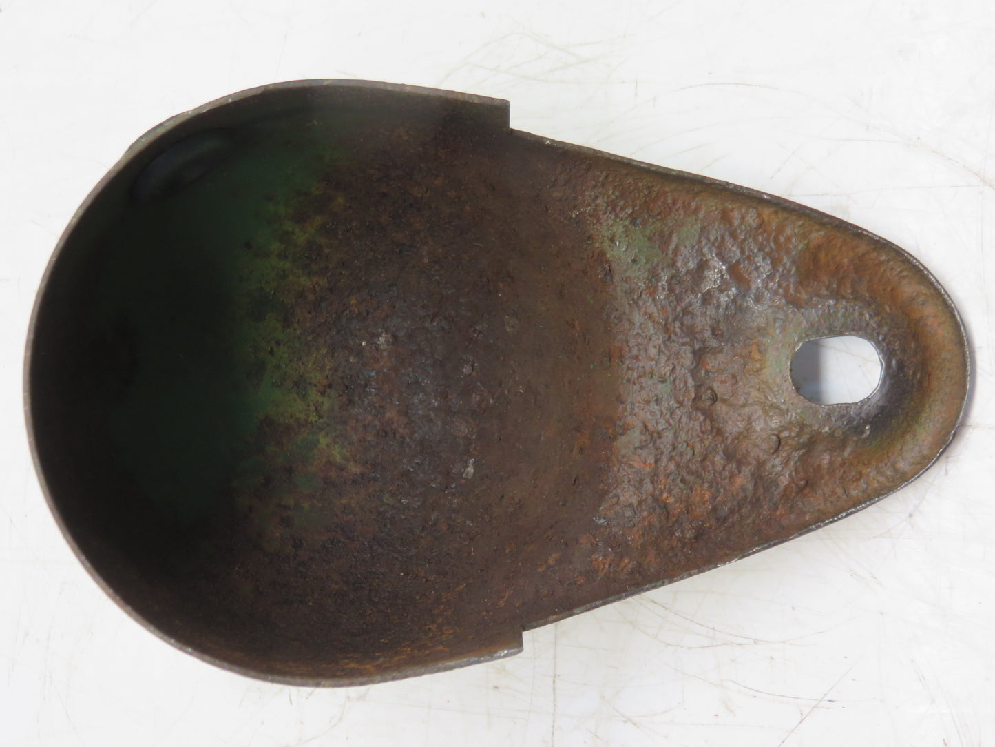 F2631R John Deere Right Hand Spark Plug Cover For 520, 620, 720, 530, 630, 730