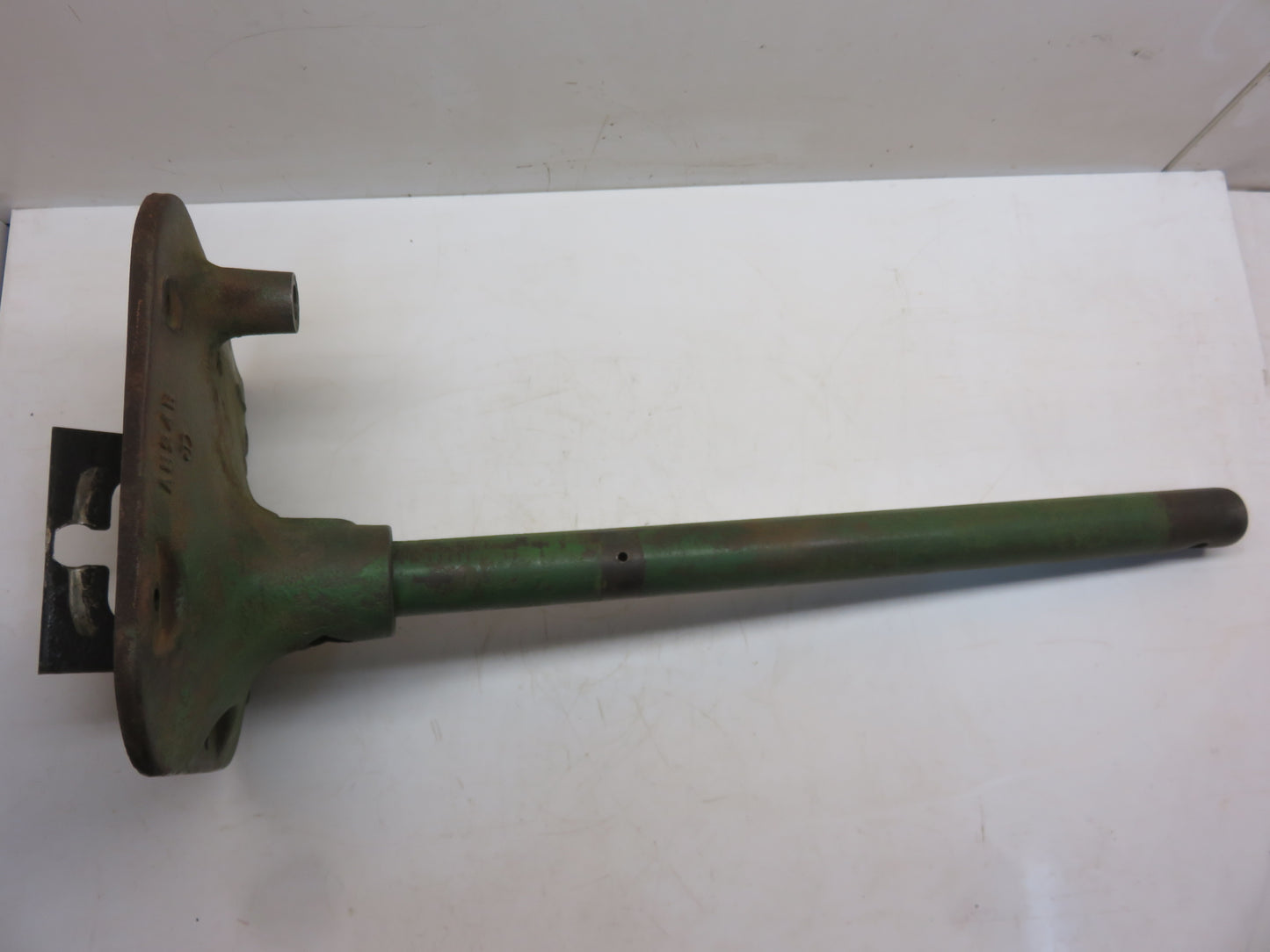 AA508R, A824R John Deere Transmission Cover With Gear Shift Interlock For A