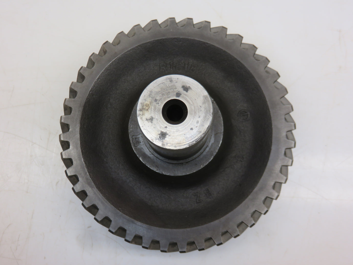 R1618R, R2526R John Deere PTO Idler Gear With Shaft For 820, 830