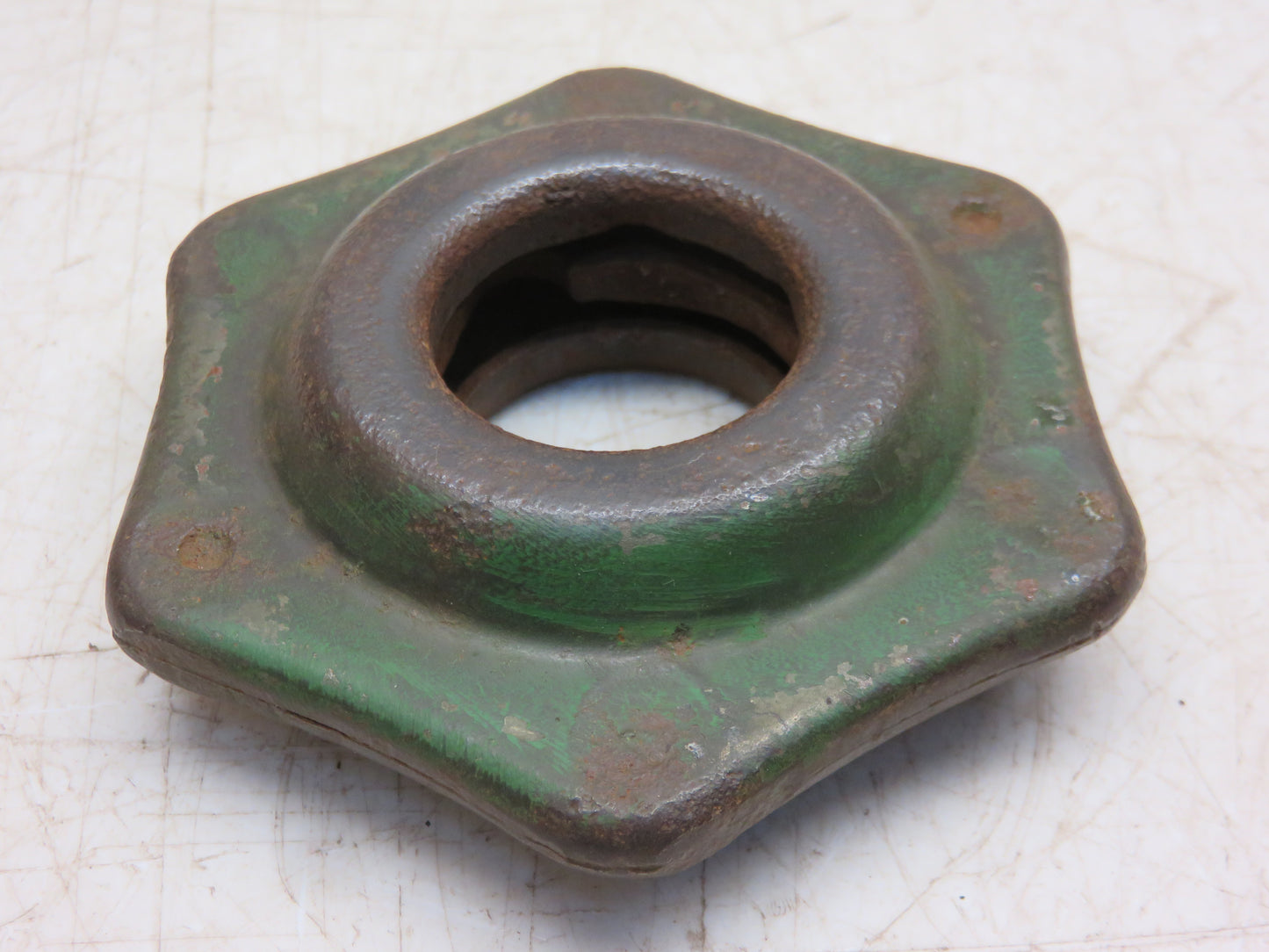 AM439T, AM801T John Deere Steering Shaft Lock Knob For M, MI, MT