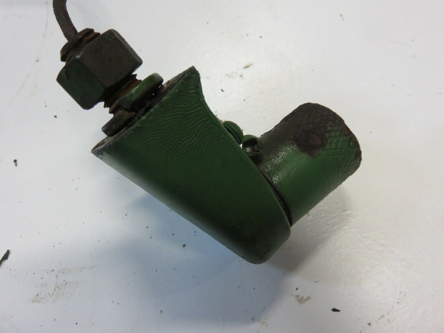 R39534 John Deere Ether Injection Adapter Fitting For 2510, 2520, 3020, 4020