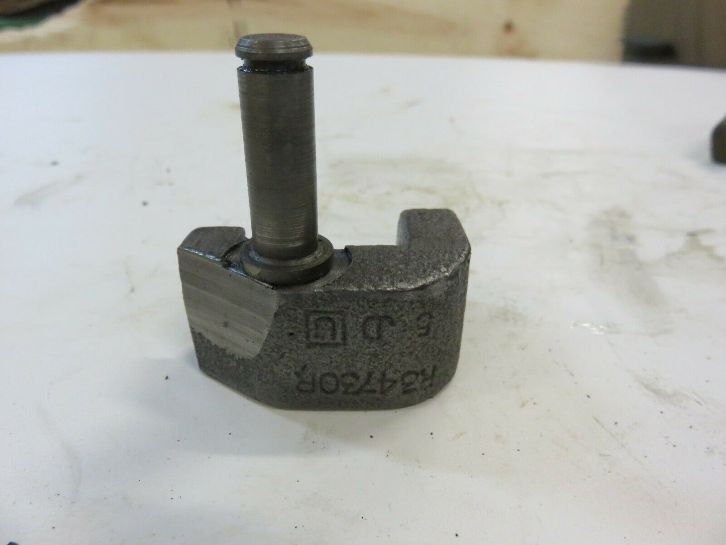 AR34383, R34730 John Deere Load Control Lever End For Utility And Orchard 3010, 3020