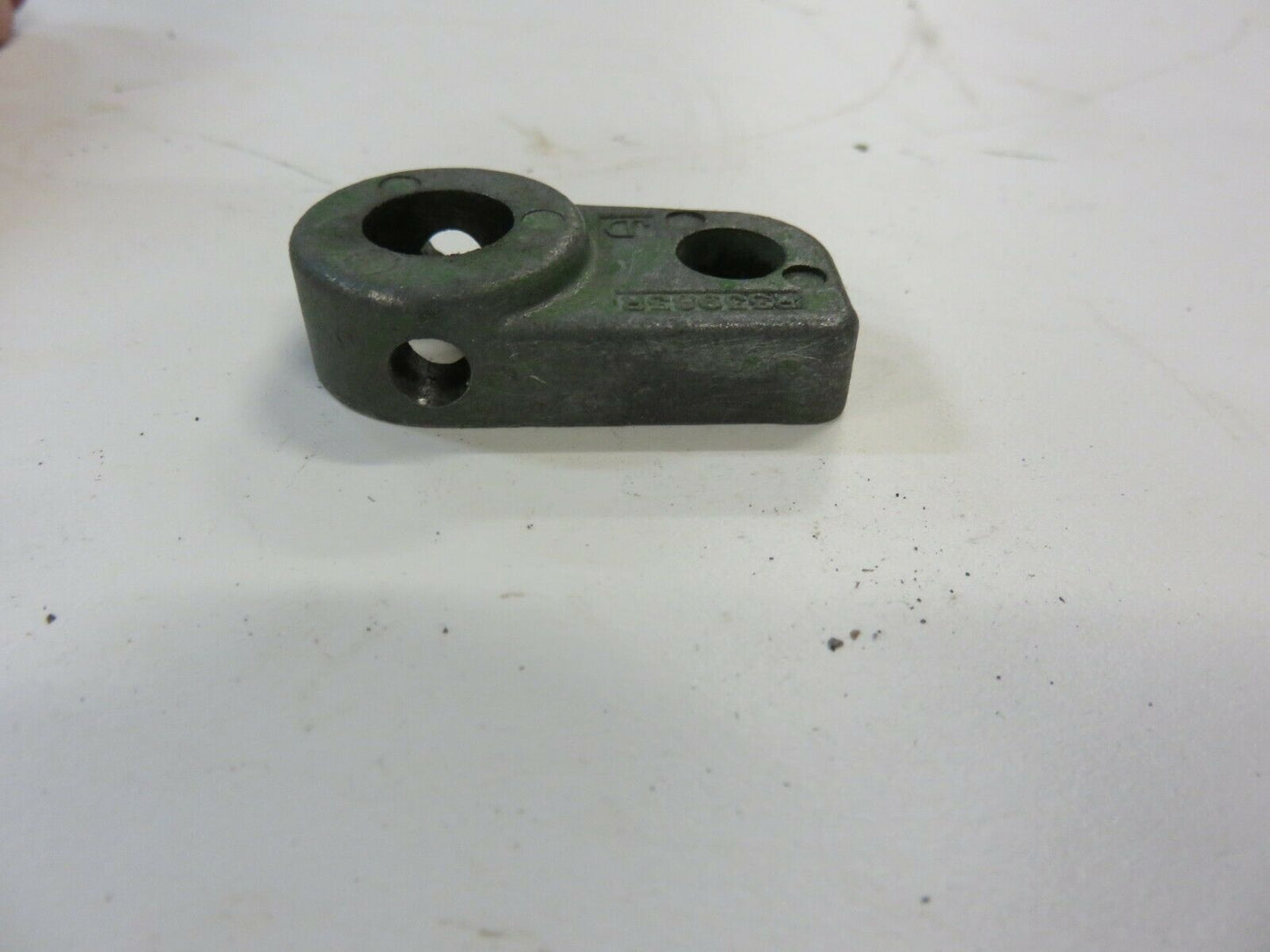 R33983 John Deere Throttle Control Arm For 3020, 4020