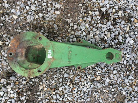 M984T John Deere Fender Bracket For MT