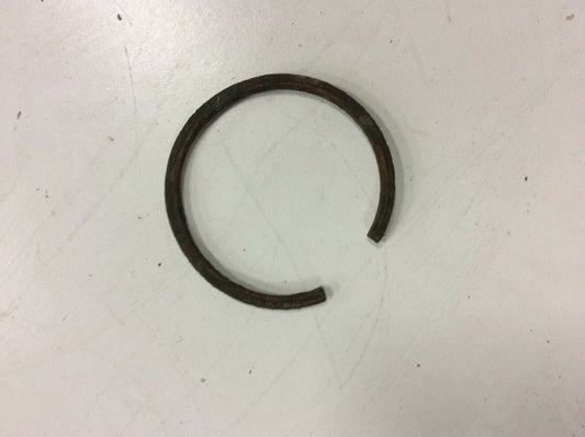M1515T John Deere Outer Axle Snap Ring For 1010