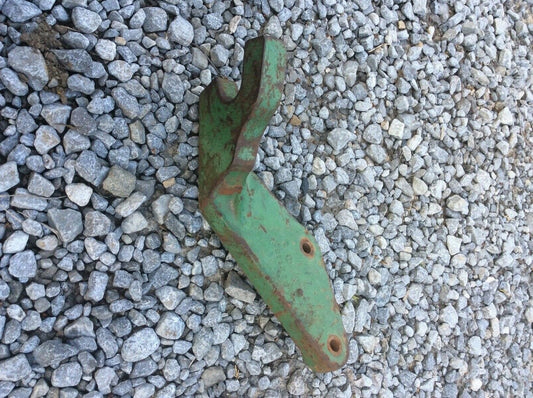 R32118 John Deere Left Hydraulic Cylinder Transport Hook 2510, 2520, 3010, 3020, 4000