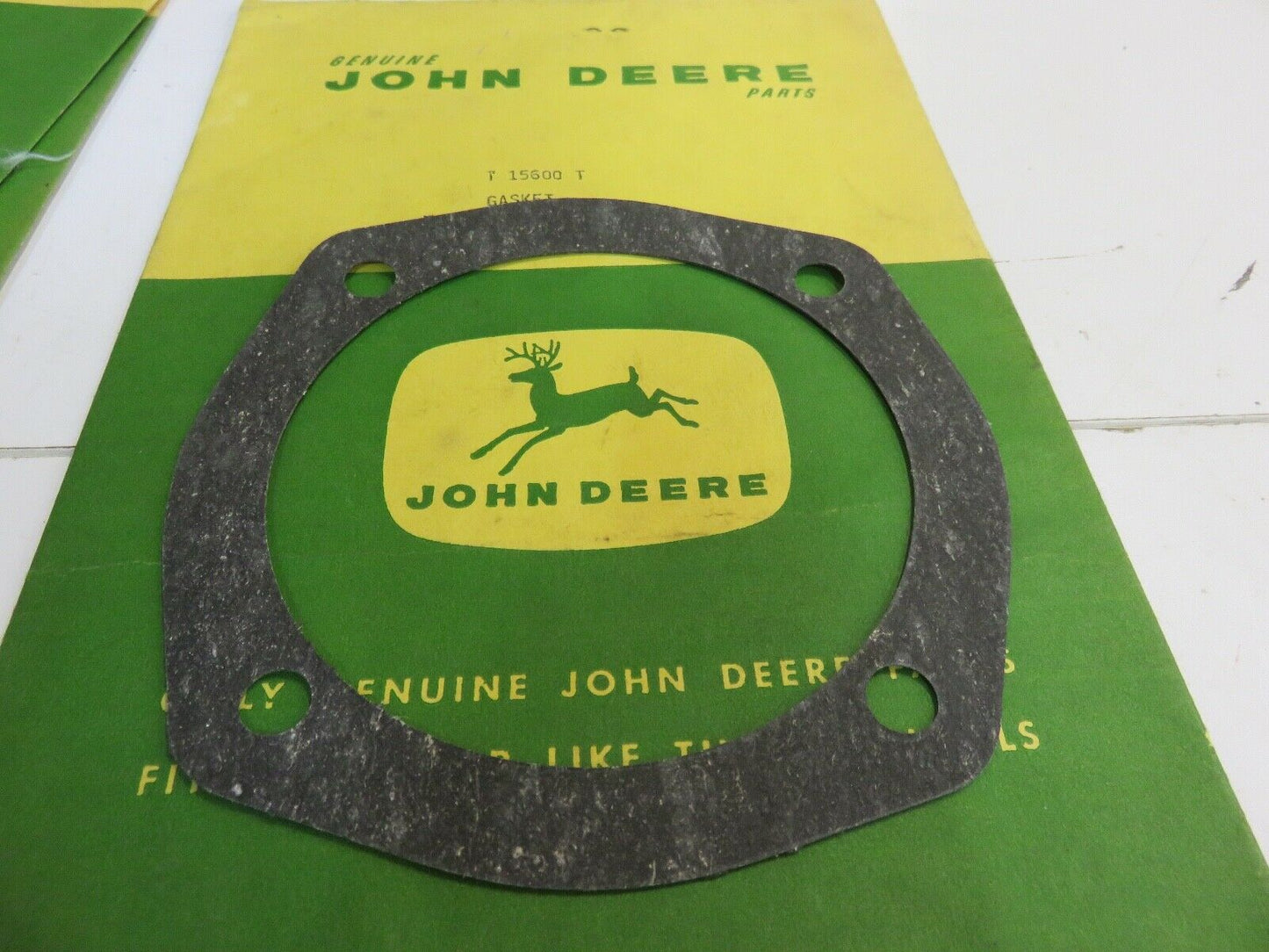 T15600T, M236T John Deere NOS Axle Shaft Bearing Quill Gasket For 40