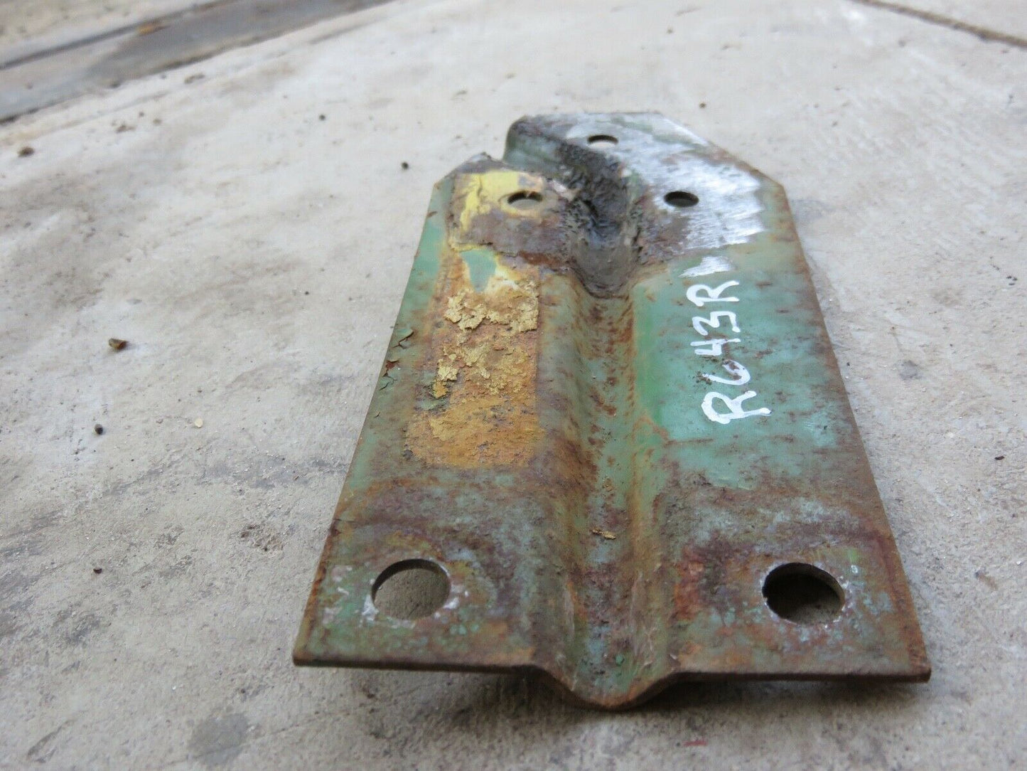 R643R John Deere Pony Motor Gas Tank Bracket For R