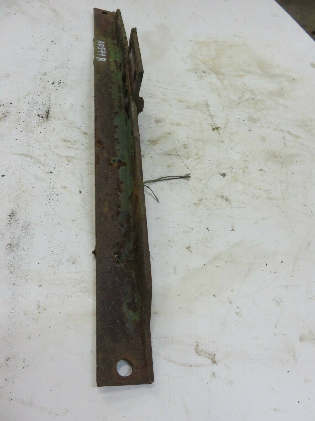 AD544R John Deere Rear Gas Tank Support For D