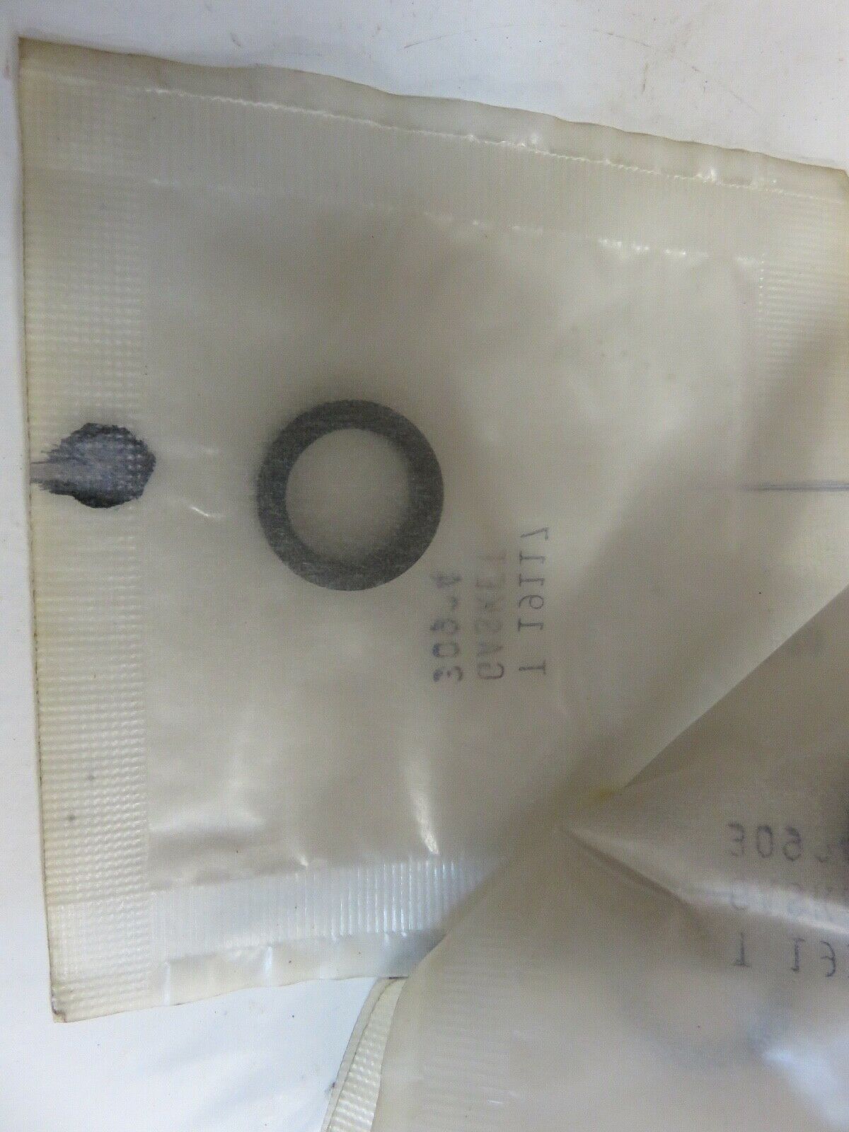 T19117 John Deere NOS Fuel Filter Sediment Bowl Sealing Washer For 1010, 1020,