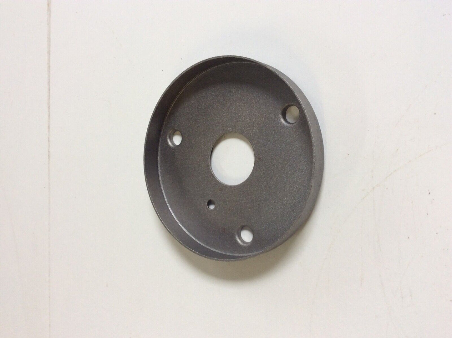 A4059R John Deere Fan Drive Cup For A, B, G, 50, 60, 70, 520, 620, 720, 530, 630, 730