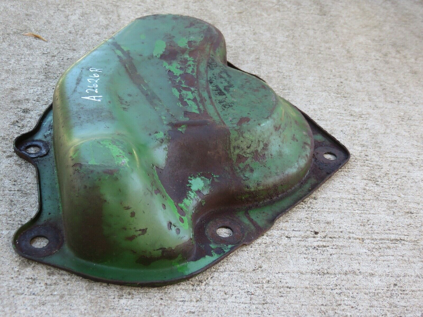 A2626R John Deere Fifth And Sixth Speed Gear Cover For A