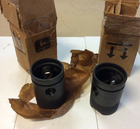 B3265R John Deere NOS Standard High Compression Gas Pistons For 50