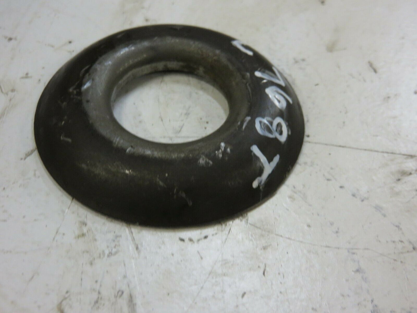 L768T John Deere Crankshaft Oil Slinger For L, LA, LI, M, 40, 320, 420, 330, 430