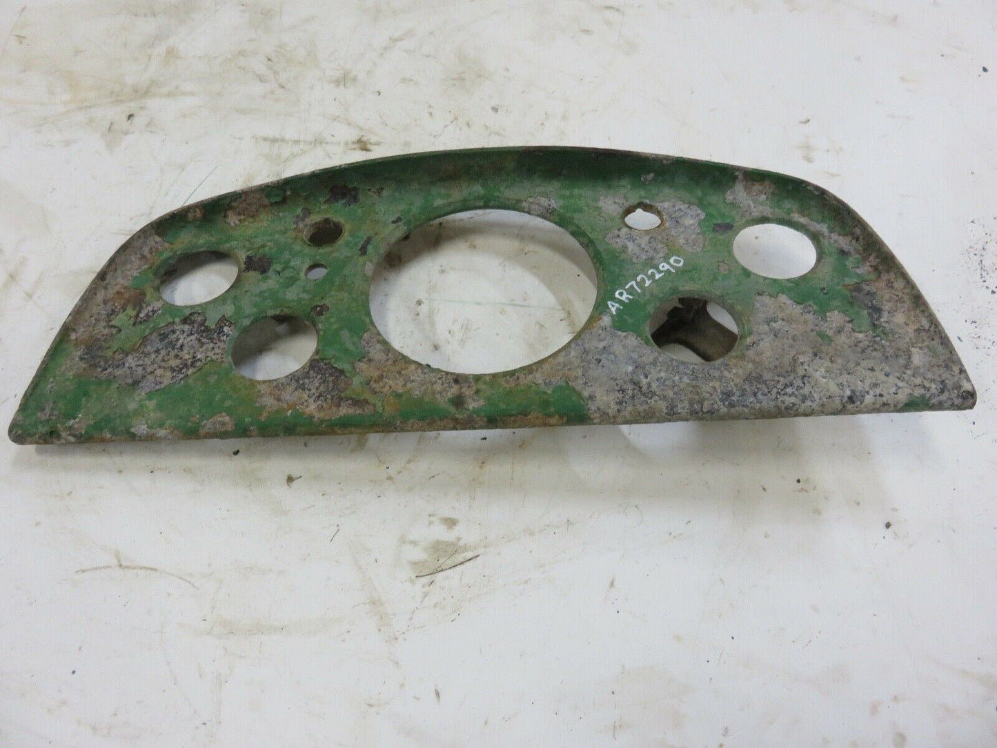 AR72290 John Deere Instrument Panel For Powershift 2510, 3020, 4020