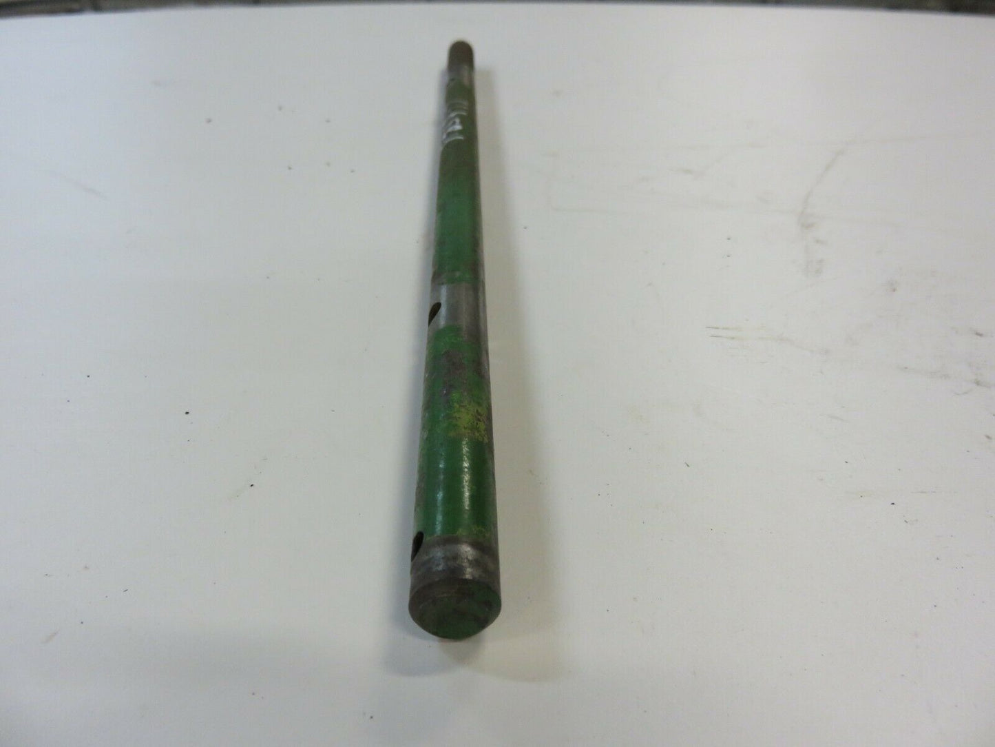 R33997 John Deere Throttle Control Shaft For 3020, 4020