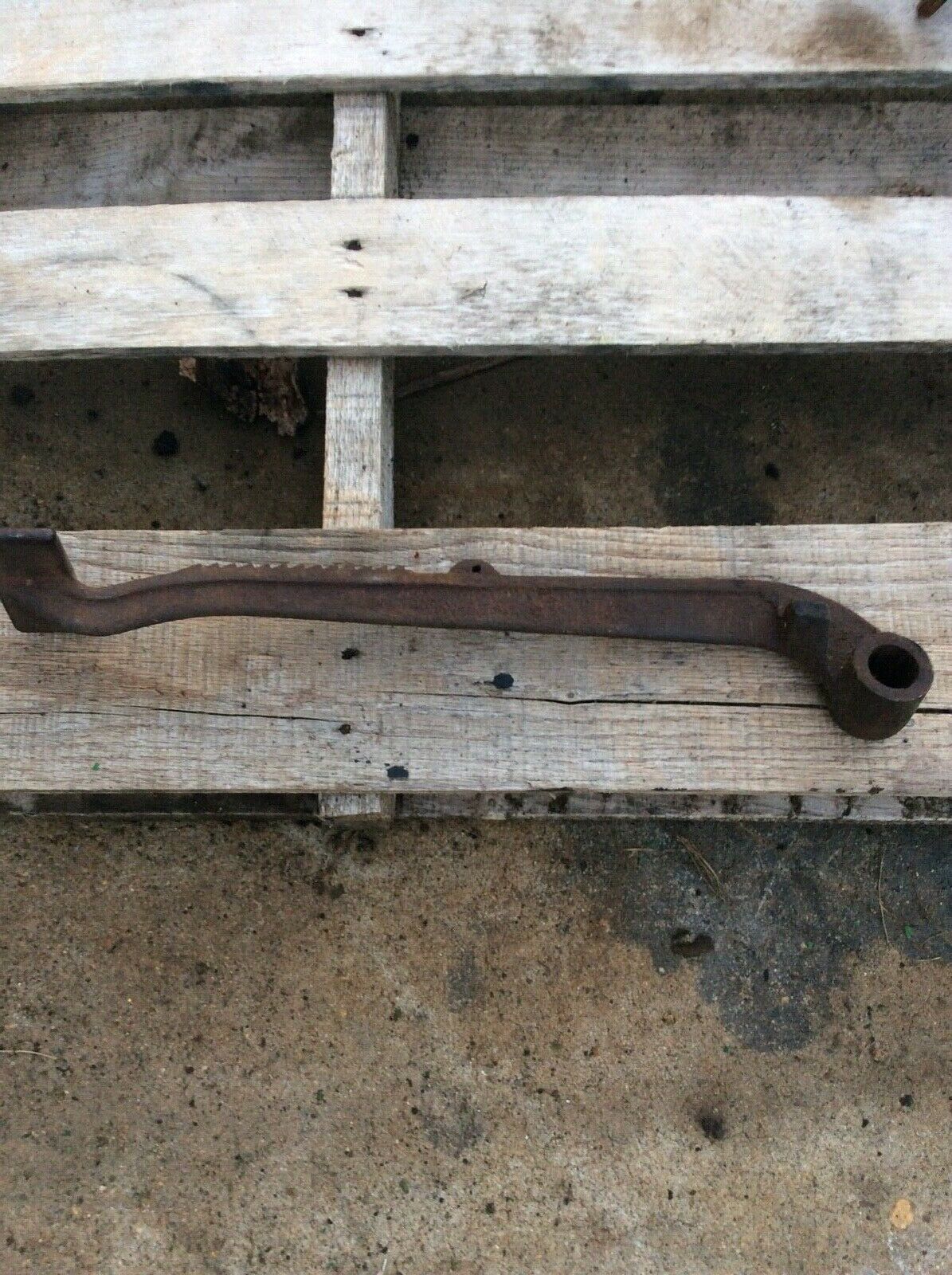 A3785R, A6020R John Deere Right Brake Pedal For 60, 620