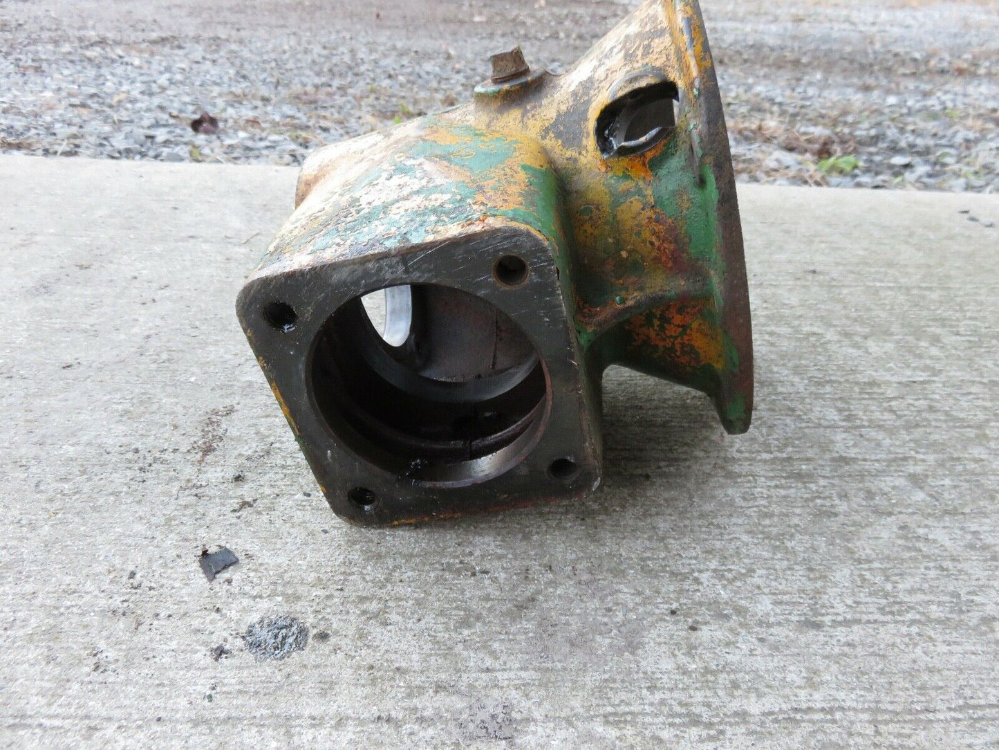 AL4123T, L4123T John Deere Clutch Housing For L, LA, LI