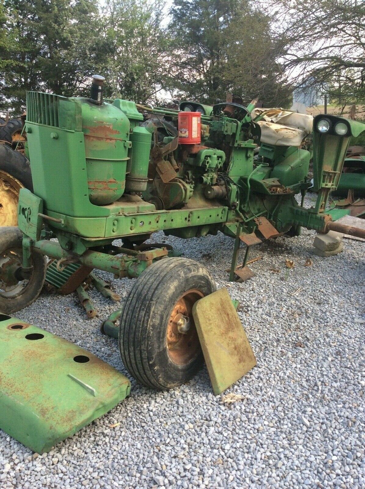 AR41148 John Deere Hood For 3010, 3020