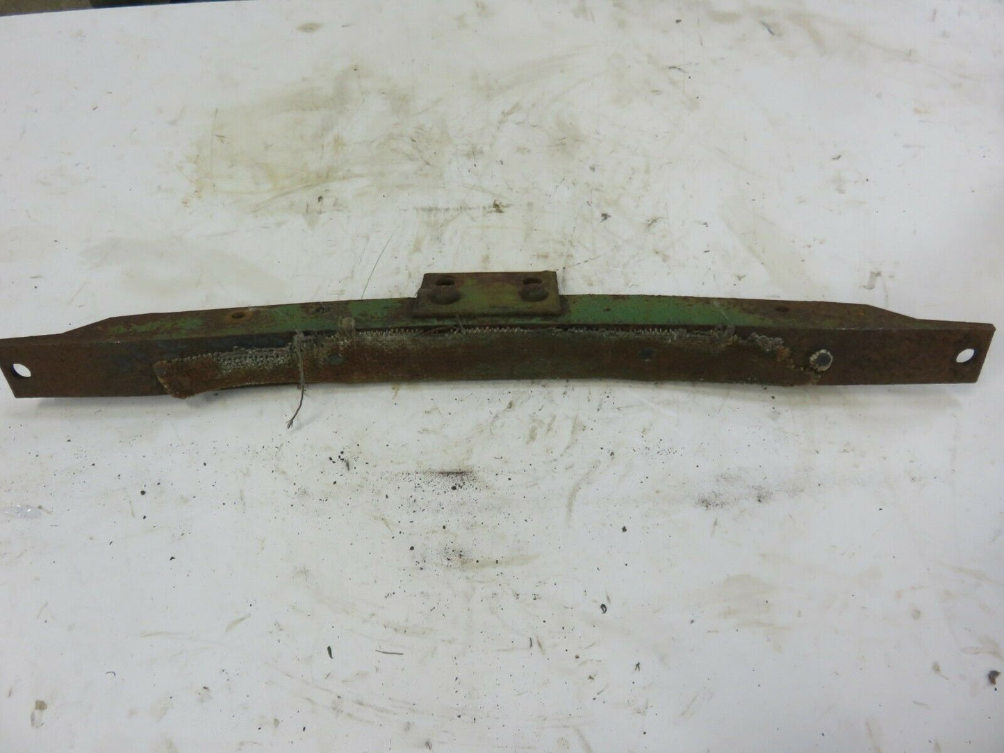 AD544R John Deere Rear Gas Tank Support For D