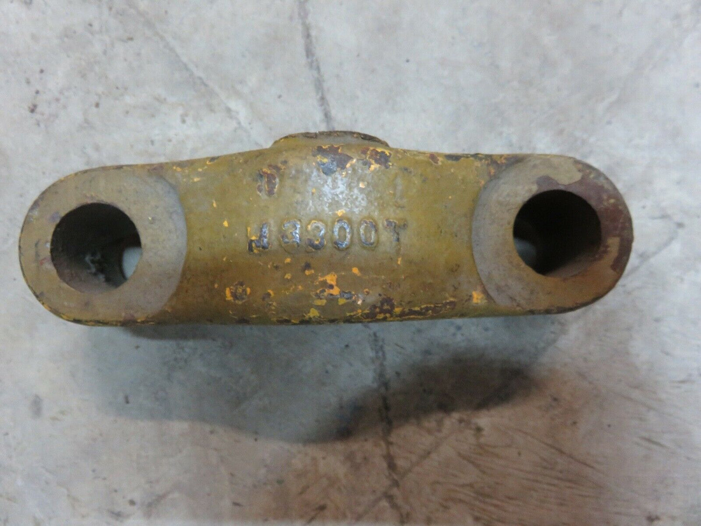 M3300T John Deere NOS Frame Clamp For 420, 430 Crawler