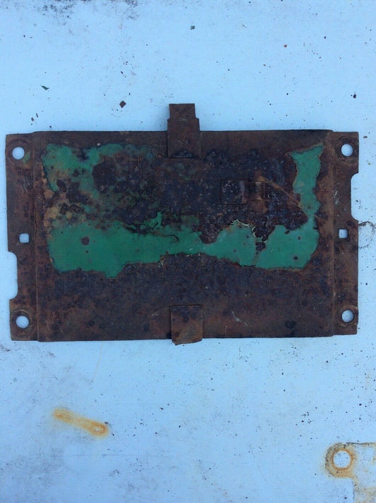 AR1326R John Deere Battery Base Plate For AR, AO, B, R, 60, 80, 820, 830, 840