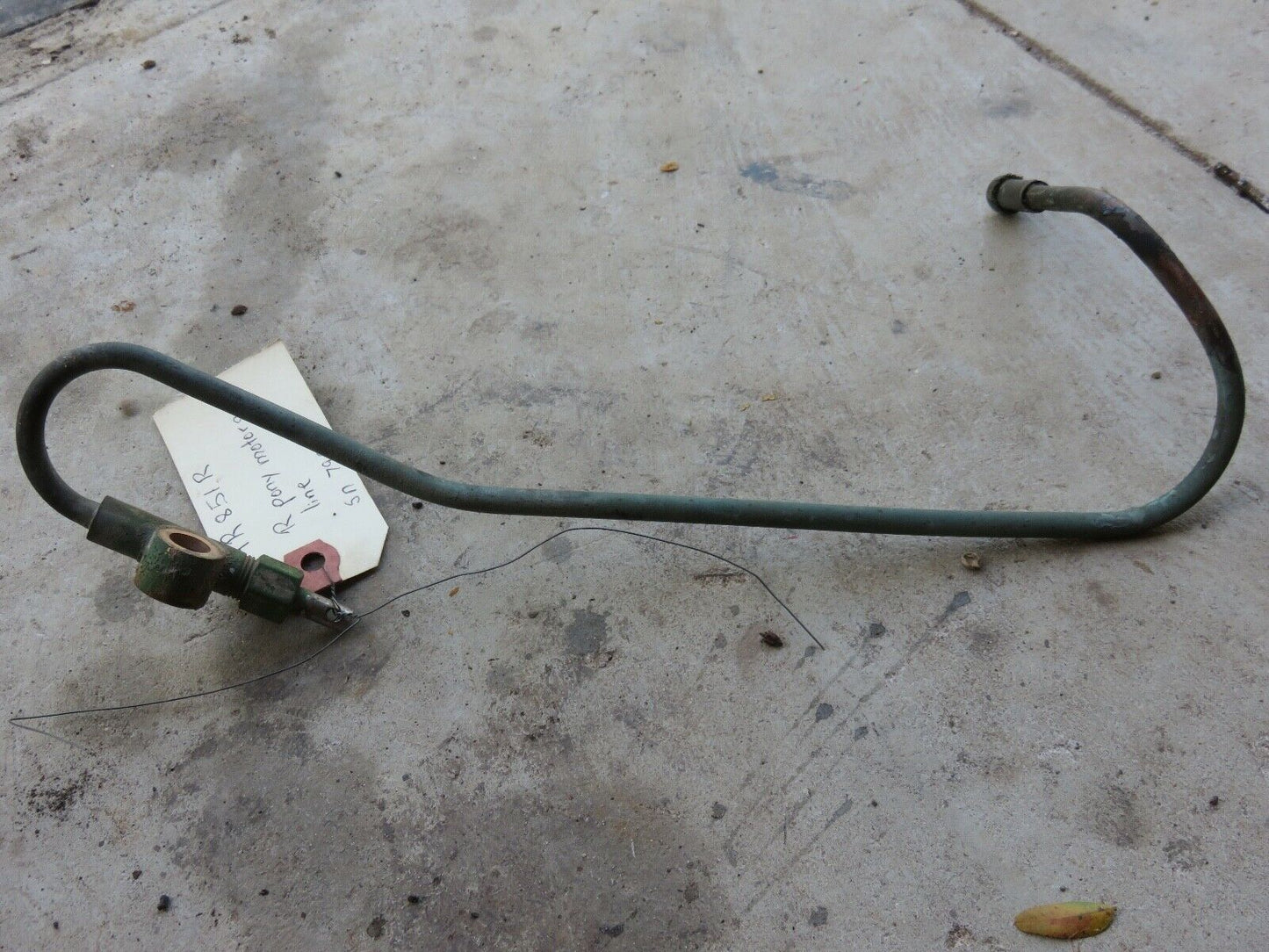 AR851R John Deere Pony Motor Gas Line For R