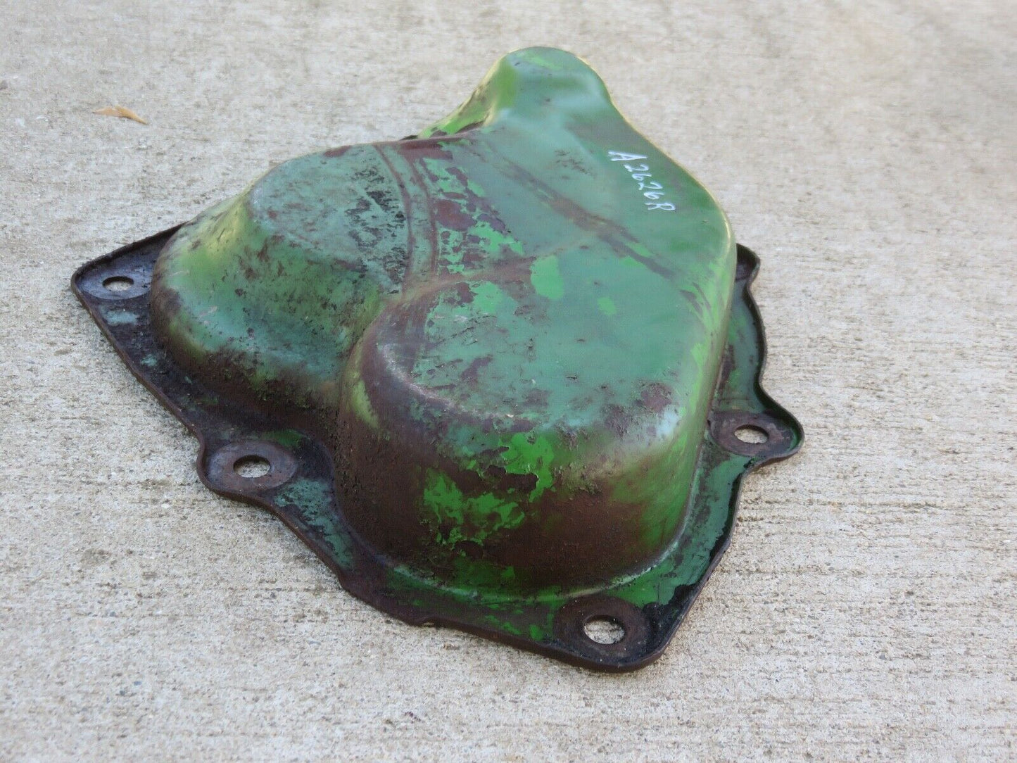 A2626R John Deere Fifth And Sixth Speed Gear Cover For A
