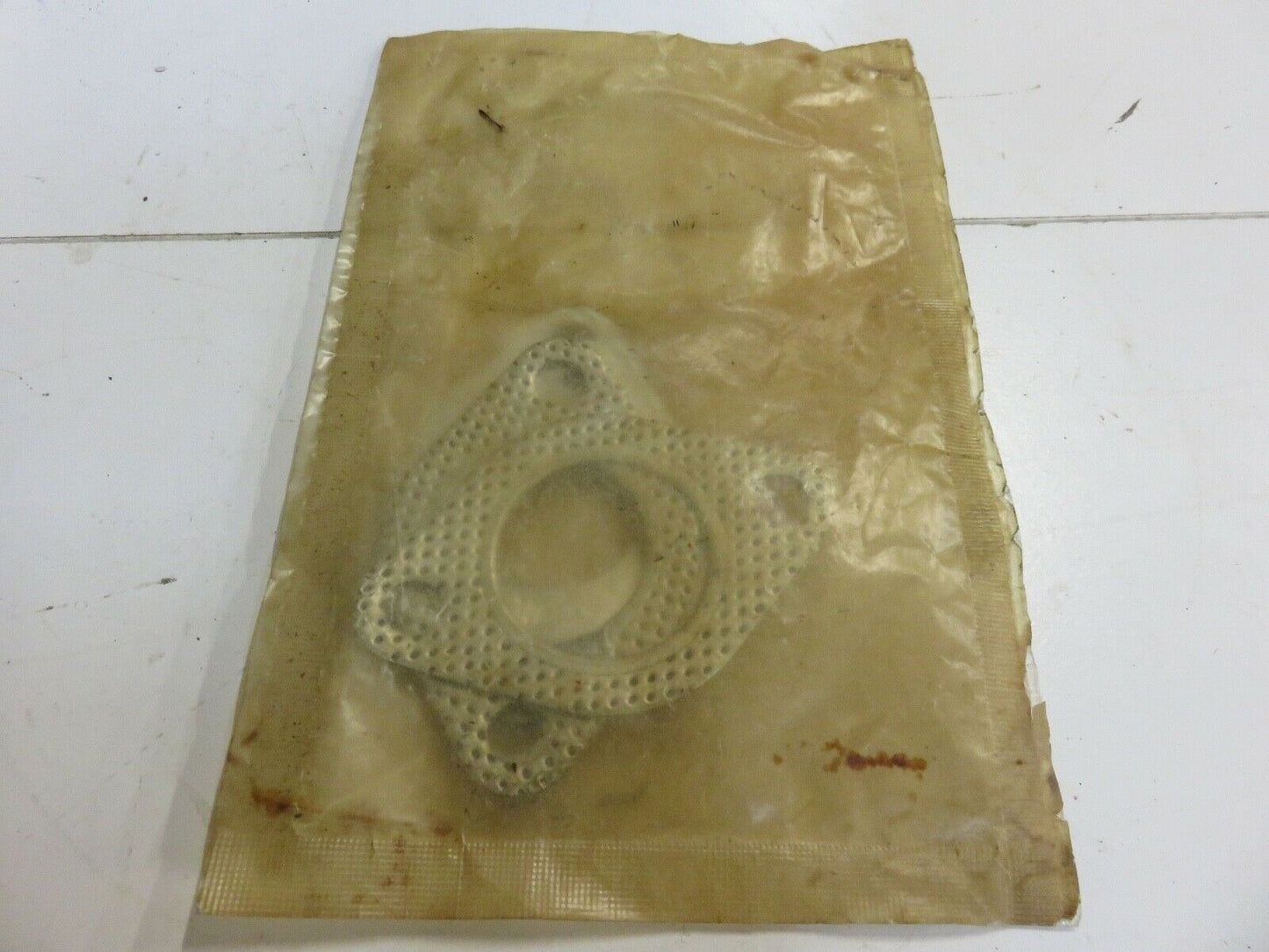 T20006, R521439 John Deere NOS Exhaust Manifold Gasket For 1020, 1120, 1030