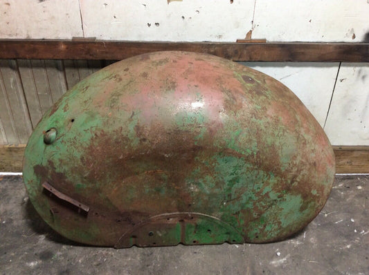 AF3214R, John Deere Right Hand Fender For Standard 60, 70, 620, 720, 630, 730