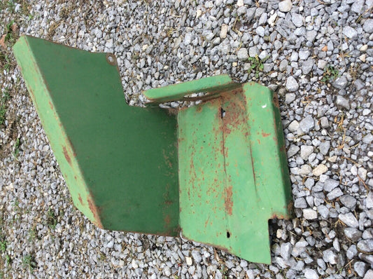 AM932T John Deere Right Side Footrest For MT