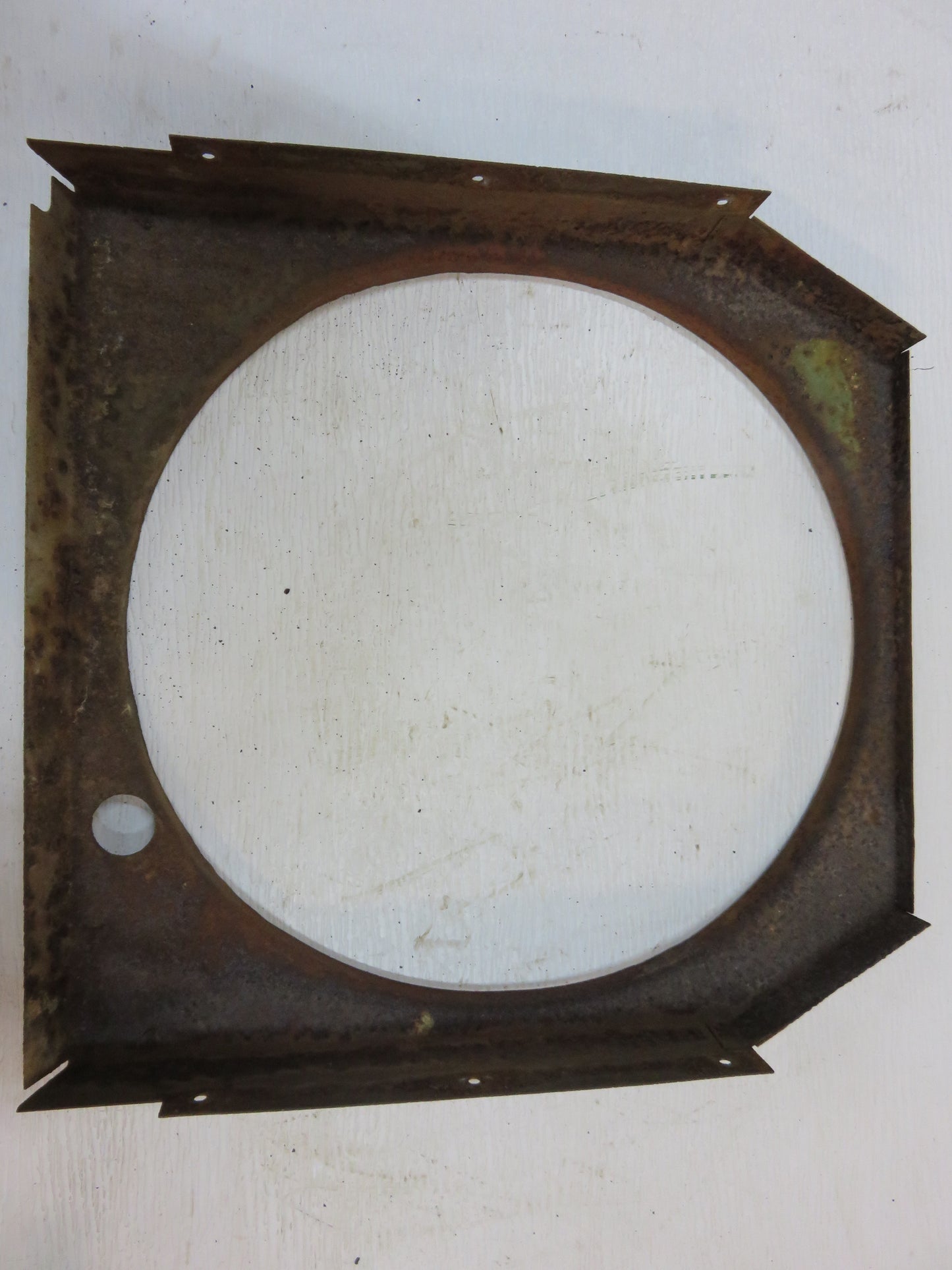 AM1766T John Deere Fan Shroud For 40, 420, 430, 435