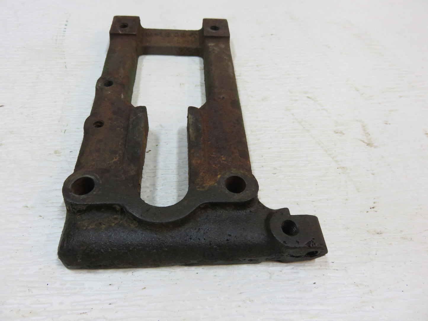 M1803T John Deere Fan Support Bracket For 40, 320, 330