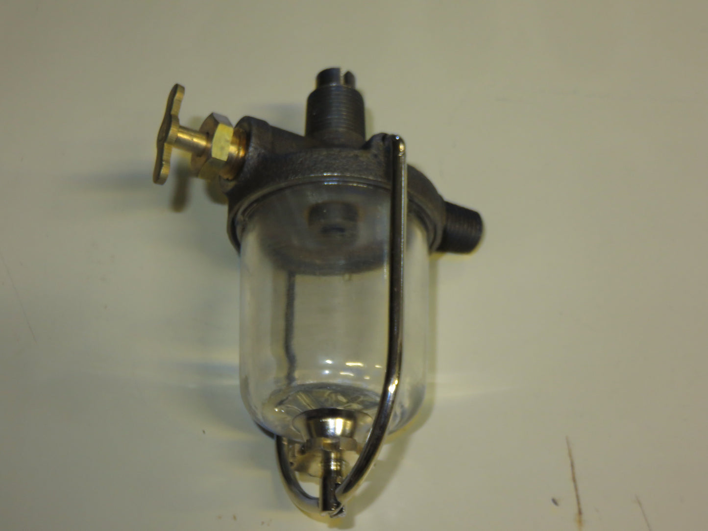 AA499R John Deere 1/4 Turn Original All Fuel Style Sediment Bowl For A, B, D, G, H