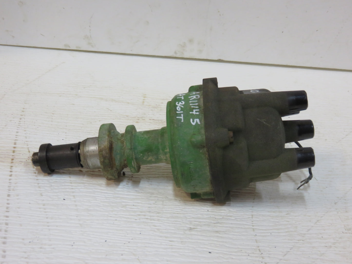 AR11145, AT361T, AR11162 John Deere Distributor Core For 1010, 2010, 3010, 3020
