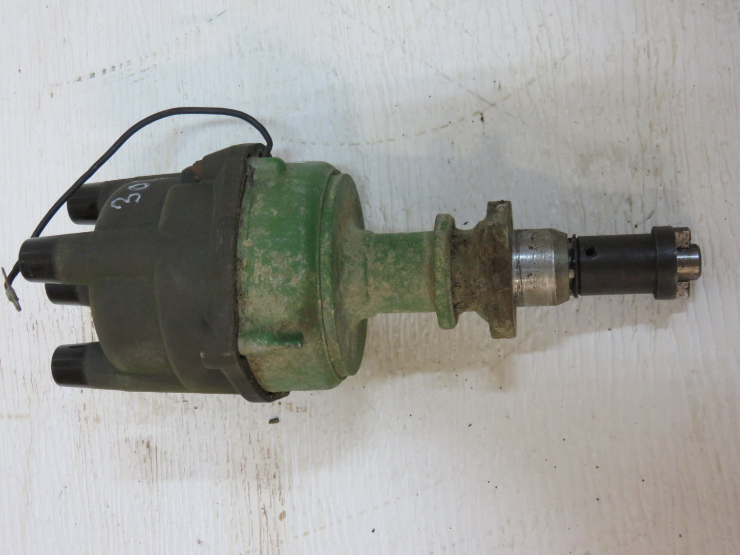 AR11145, AT361T, AR11162 John Deere Distributor Core For 1010, 2010, 3010, 3020