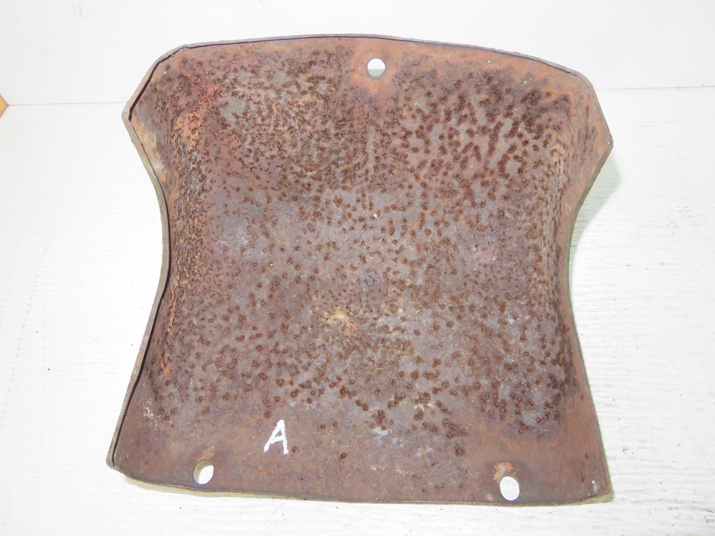 A2144R, AA1787R John Deere Medallion For A, G