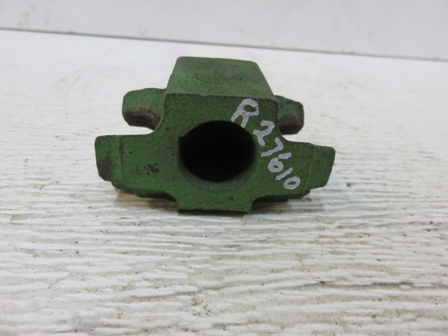 R27610 John Deere Manifold Heat Valve For 3010, 3020