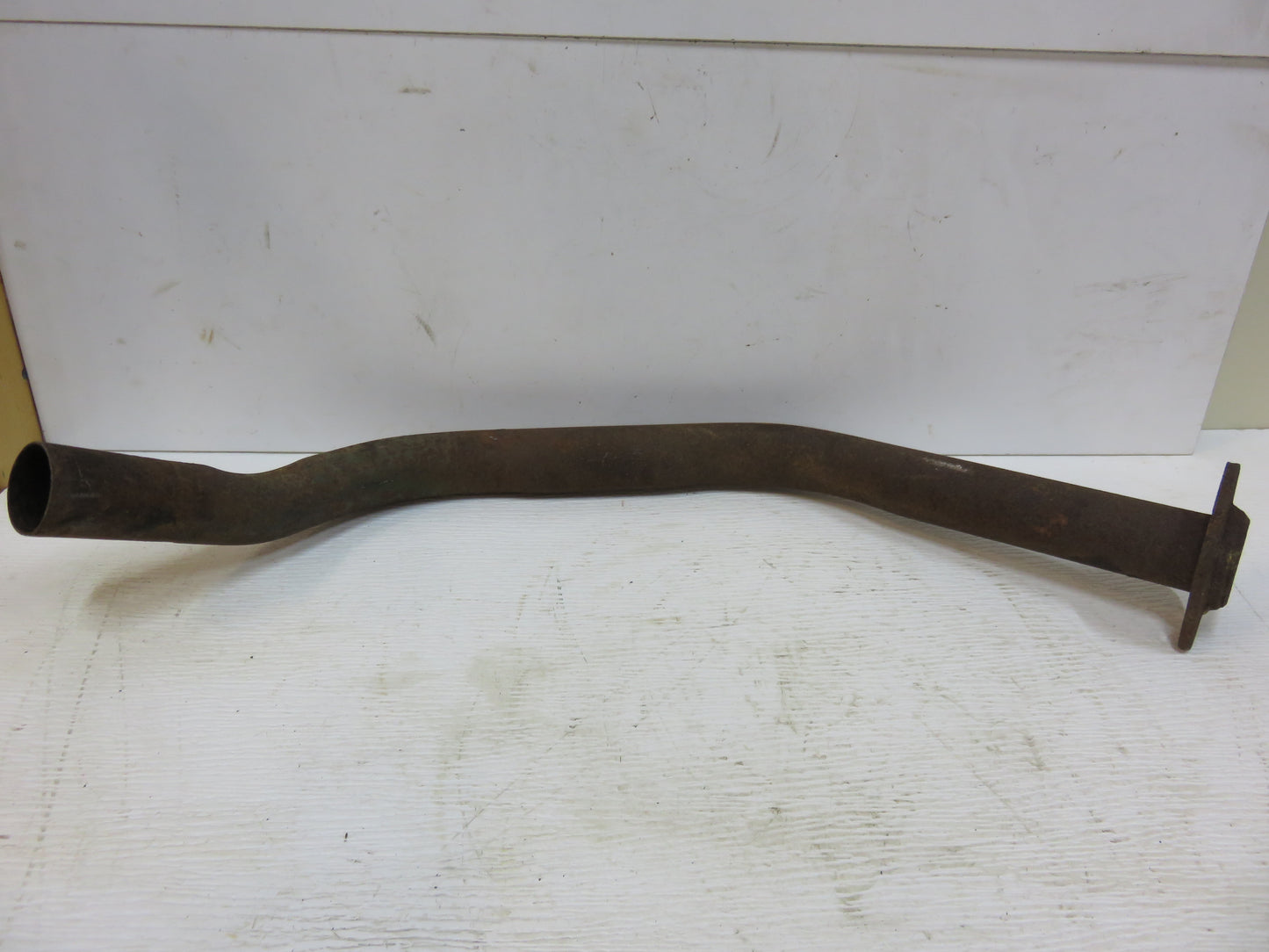 AB1526R John Deere Exhaust Pipe For B