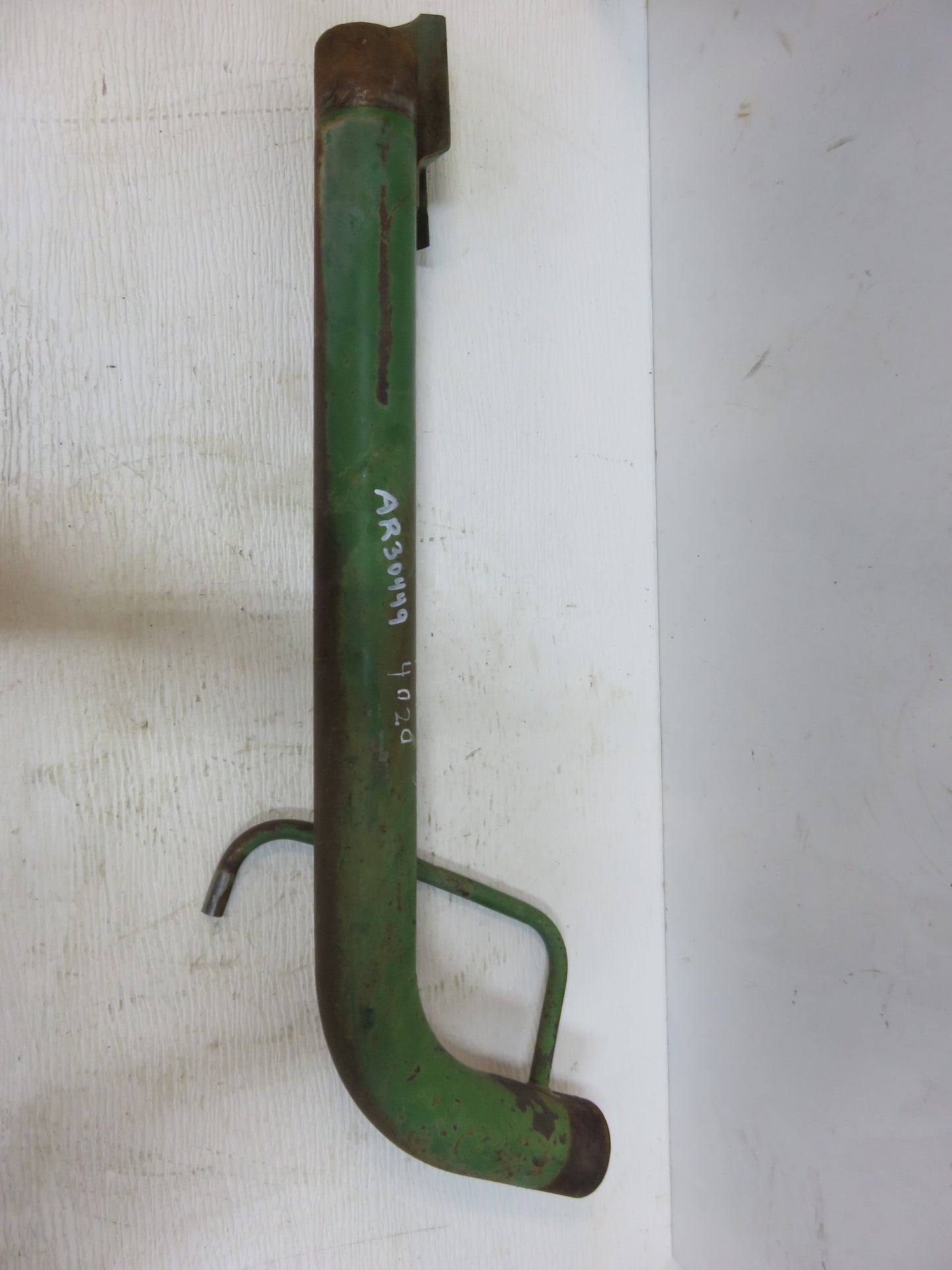 AR30449 John Deere Air Intake Pipe For 4010, 4020