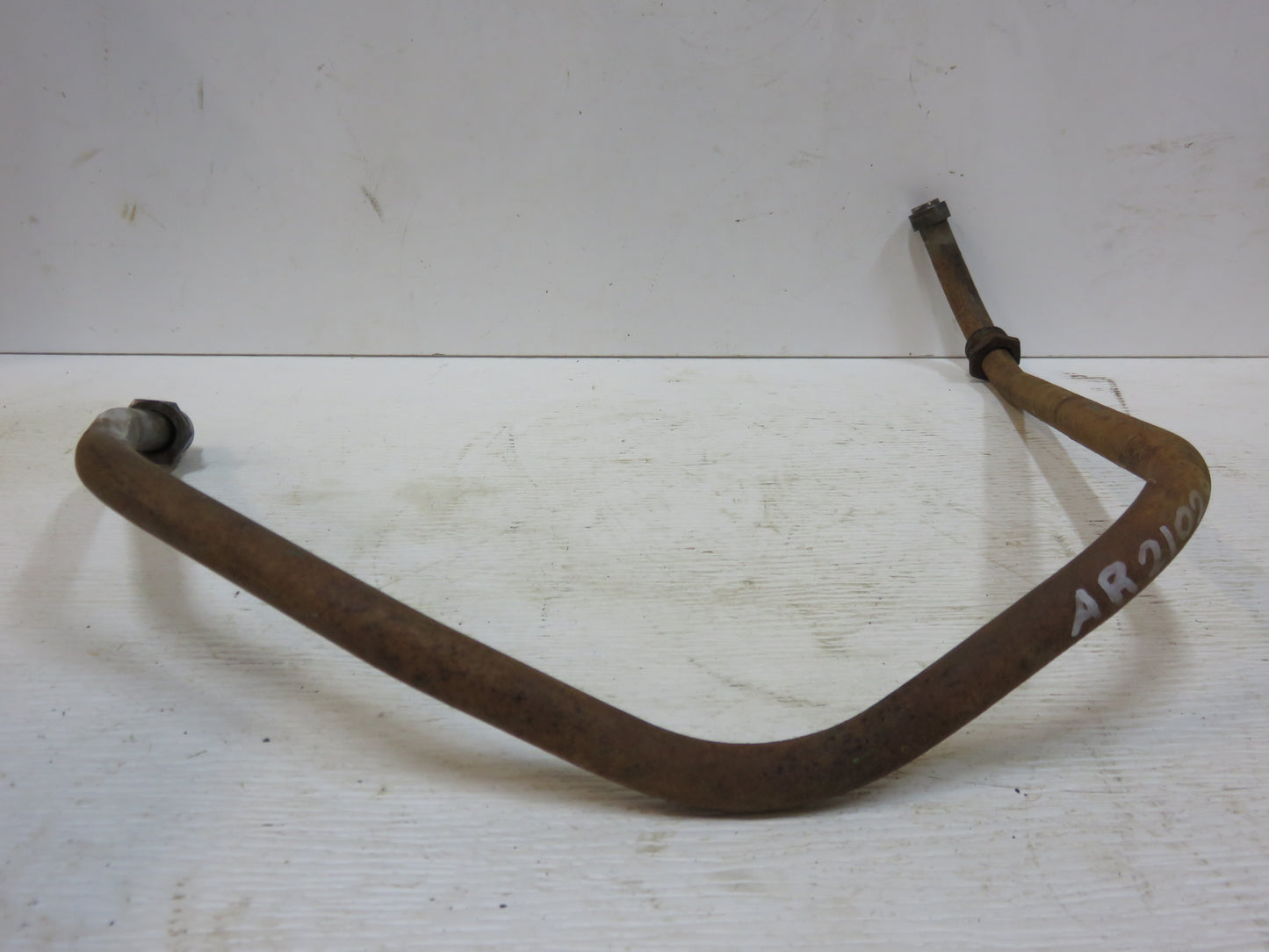AR21028R, AF1921R John Deere Power Steering Suction Line For 60, 70, 620, 720, 630, 730